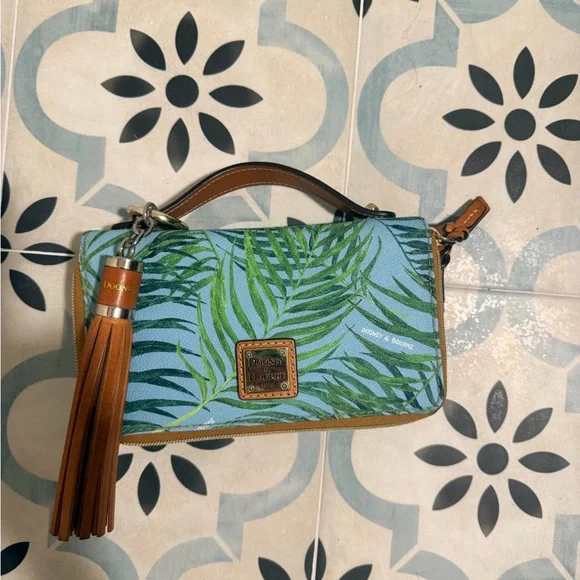 Dooney & Bourke Tropical Leaf Print Clutch - Picture 3 of 6